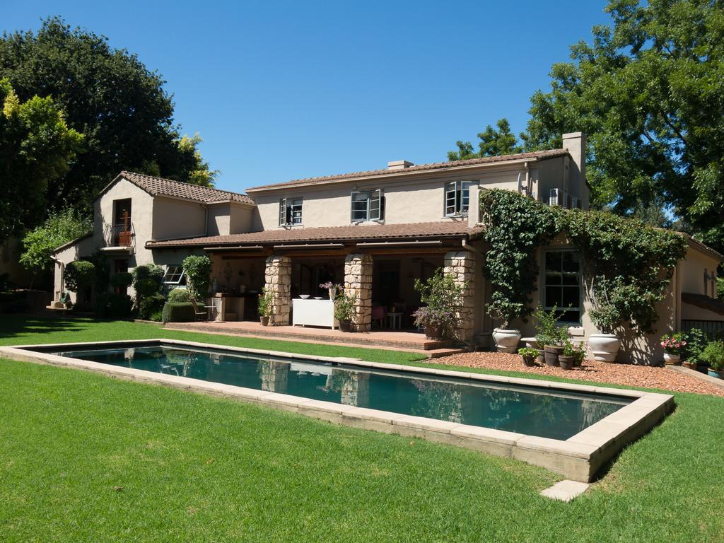 Babette Bed And Breakfast Swellendam Bagian luar foto