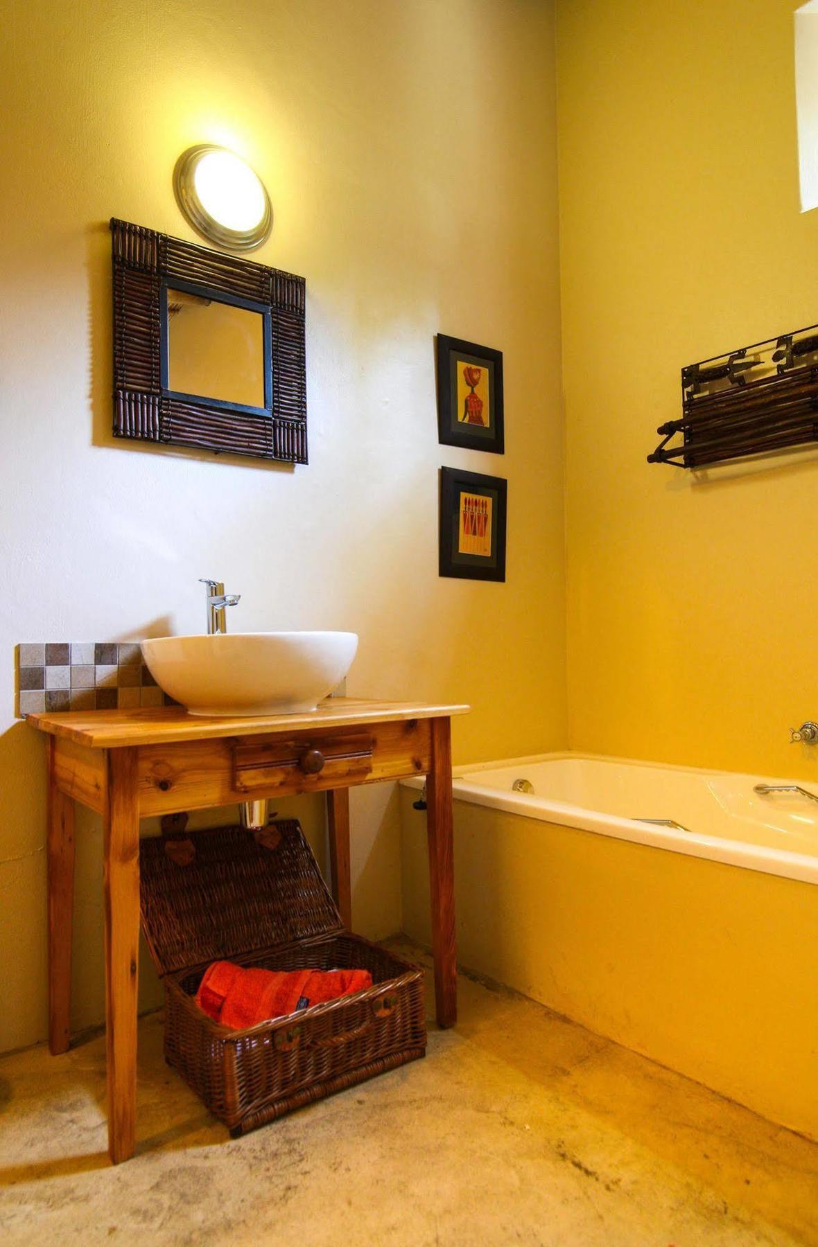 Babette Bed And Breakfast Swellendam Bagian luar foto