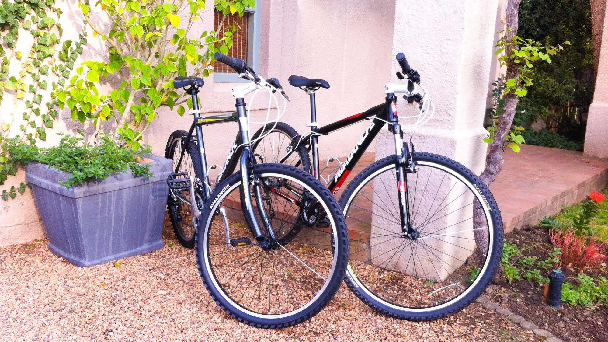 Babette Bed And Breakfast Swellendam Bagian luar foto